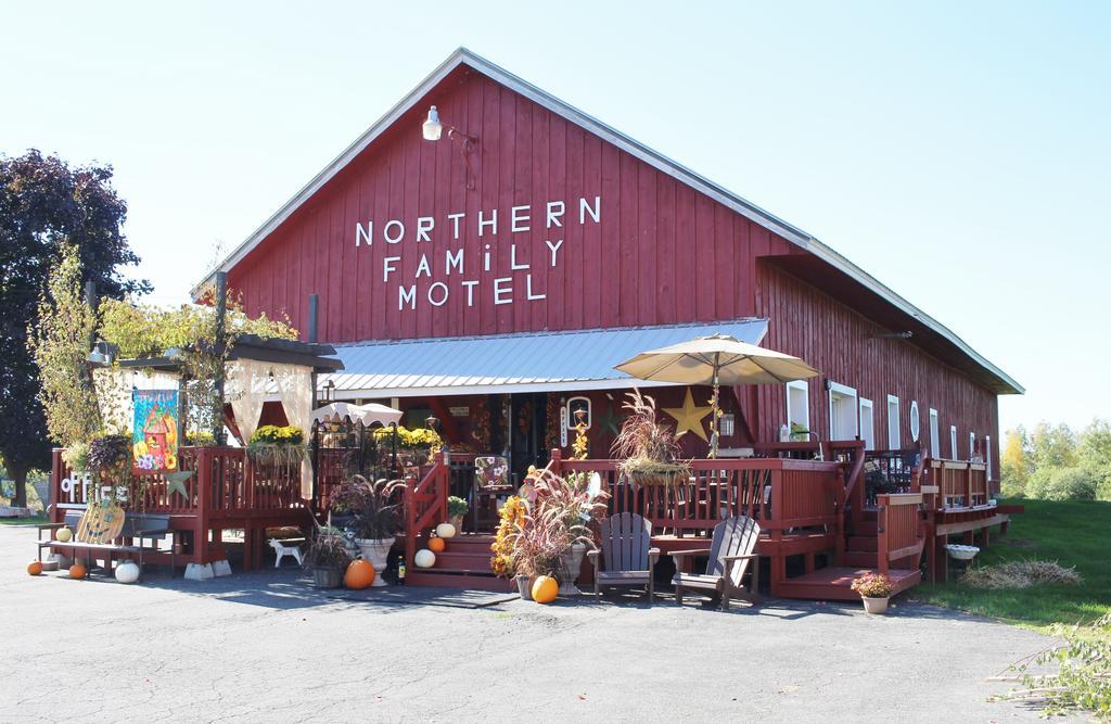 Northern Family Motel Потсдам Экстерьер фото